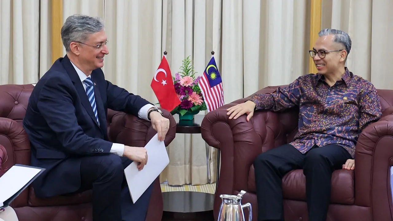 FB Kementerian Komunikasi﻿