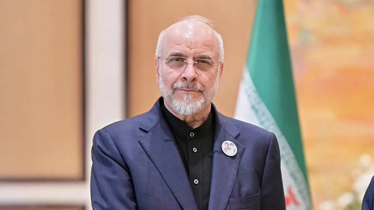 In this photo released by the Pakistan Prime Minister Office, Iran's Parliament Speaker Mohammad Bagher Ghalibaf, left, shakes hand with Pakistani Prime Minister Shehbaz Sharif prior to their meeting, in Islamabad, Pakistan, Saturday, April 11, 2026 (Pakistan Prime Minister Office via AP)