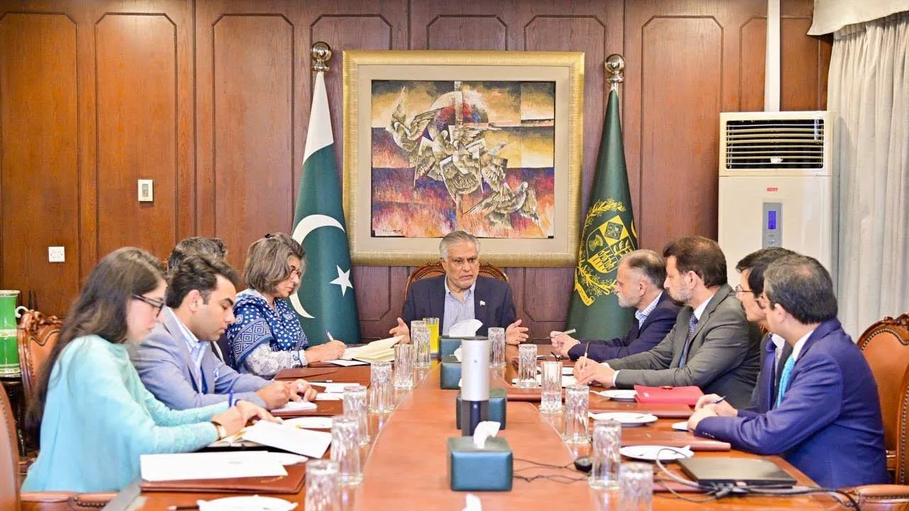 DPM/FM Senator Mohammad Ishaq Dar  @MIshaqDar50  held a meeting today to review the latest developments in the region. He reiterated that Pakistan is facilitating Iran-US talks for achieving peace and stability in the region and beyond. Pakistan will continue with its efforts in this regard.  He also underlined that Pakistan's official policy statements on Iran-US facilitation process are only those issued by official sources. Unnamed Pakistani officials or sources, whether quoted in print or social media, 
