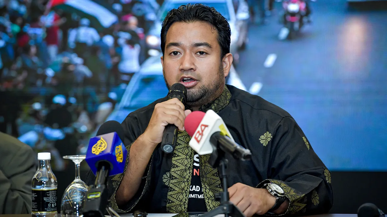 BANGI, 25 Julai -- Ketua Pegawai Eksekutif Cinta Gaza Malaysia (CGM) Muhammad Nadir Al-Nuri Kamaruzaman pada Sidang Media Peluncuran dan Taklimat Konvoi Sumud Nusantara hari ini.  --fotoBERNAMA (2025) HAK CIPTA TERPELIHARA