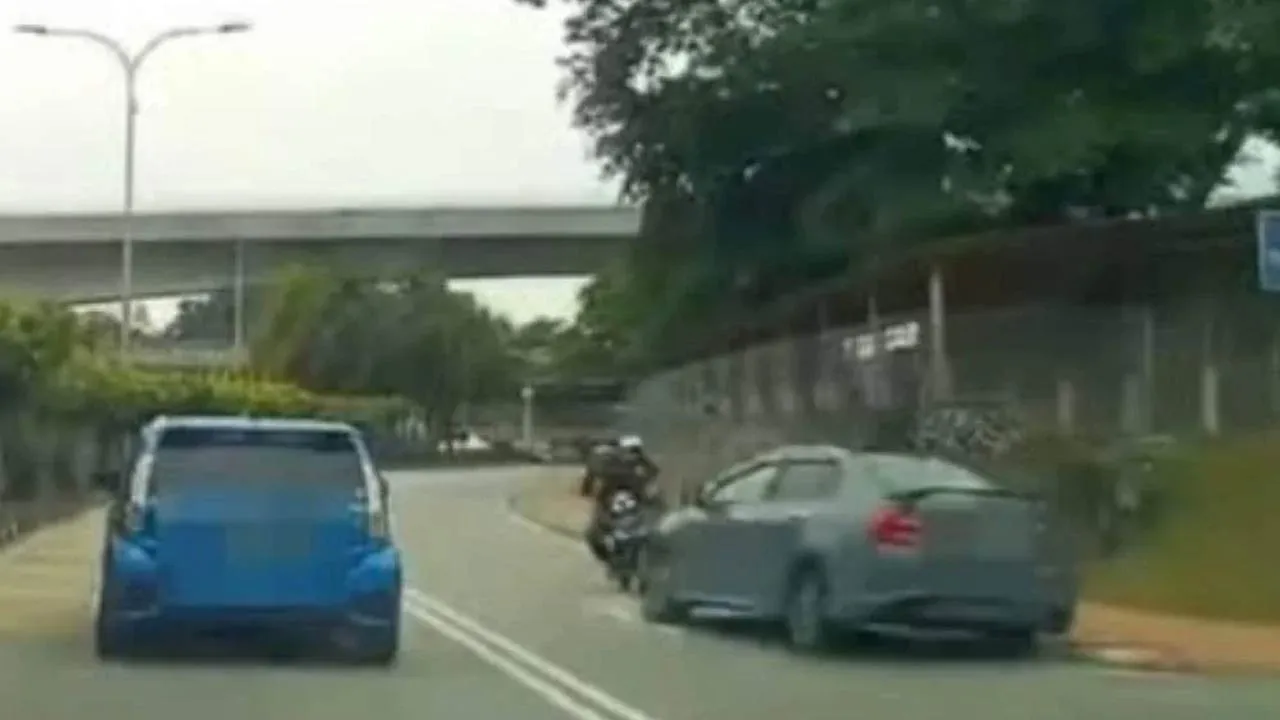 'Tiba-tiba ada orang atas bumbung kereta, tangan terkulai di cermin depan' - Pemandu Myvi biru akui trauma