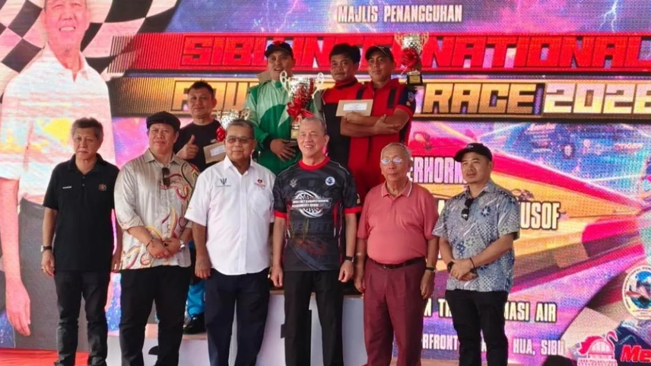 PERLUMBAAN BOT LAJU ANTARABANGSA SIBU