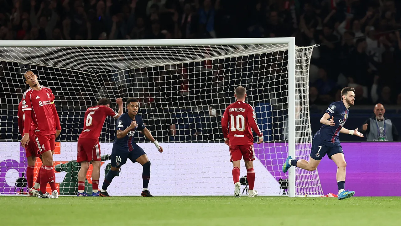 Soccer Football - UEFA Champions League - Quarter Final - First Leg - Paris St Germain v Liverpool - Parc des Princes, Paris, France - April 8, 2026 Paris St Germain's Khvicha Kvaratskhelia celebrates scoring their second goal REUTERS/Christian Hartmann