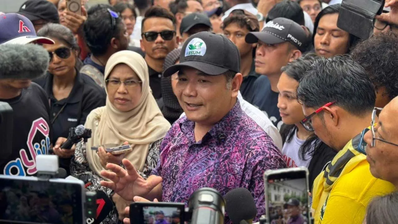 Perhimpunan, Rafizi Ramli, Azam Baki