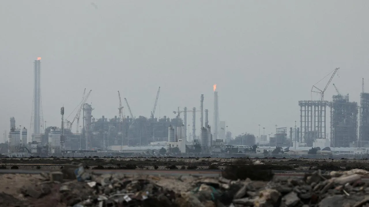 FILE PHOTO: QatarEnergy's liquefied natural gas (LNG) production facilities, amid the U.S.-Israeli conflict with Iran, in Ras Laffan Industrial City, Qatar March 2, 2026. REUTERS/Stringer/File Photo