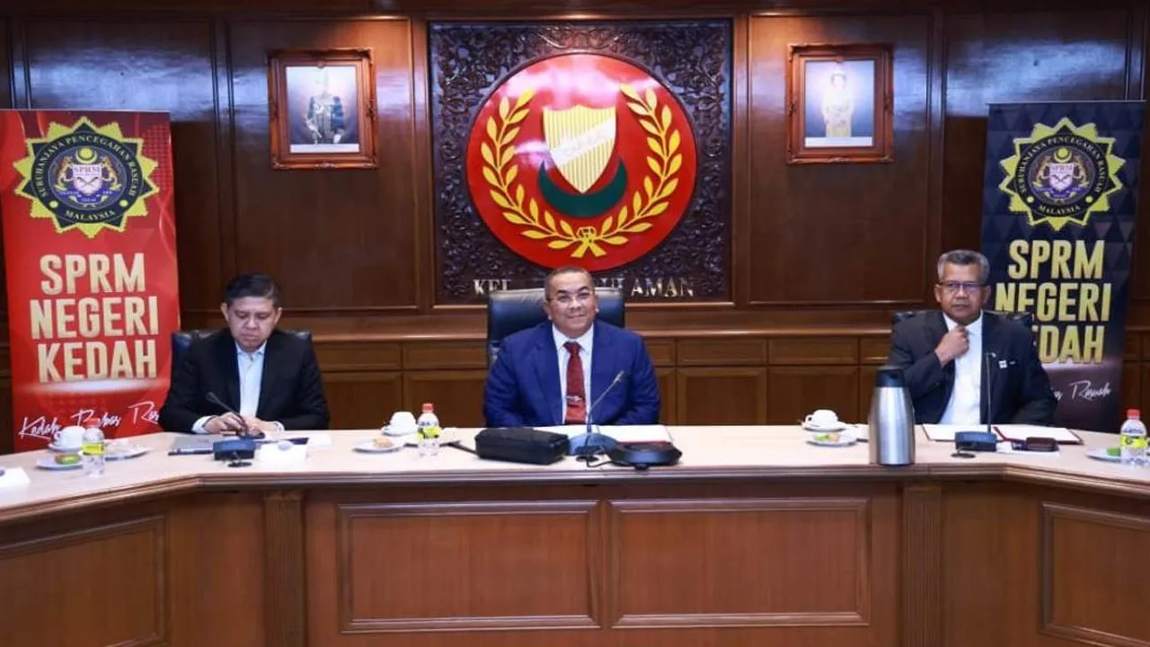 ADUN Perlu Jdi Benteng Integriti, Pastikan Urus tadbir Kerajaan Negeri Bebas Rasuah - Sanusi --SPRM Kedah