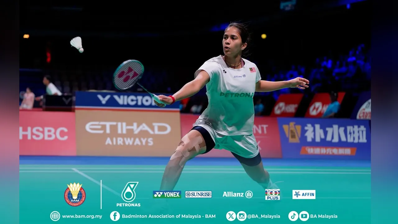#UberCup2026 | Group B (WS1)  #MAS 🇲🇾 1-0 #ZAF 🇿🇦  K. Letshanaa def. Johanita Scholtz 21-6, 21-10  ⏱️ 22 mins  Letshanaa secures the first point for Malaysia with a straight-games win 💥