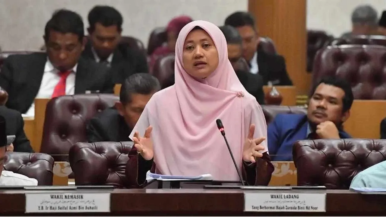 Ahli Dewan Undangan Negeri (ADUN) Ladang, Zuraida Mohd Noor -- SINAR HARIAN