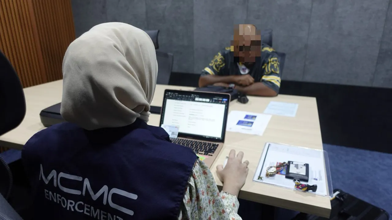 MCMC siasat 17 individu berkait maklumat palsu bahan api, tarif elektrik