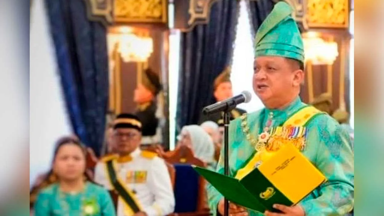 [TB]_Raja Muda Perlis, Tuanku Syed Faizuddin_ISTANA ARAU
