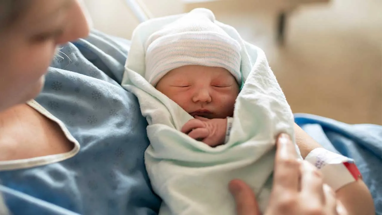 newborn baby generic_adobe stock