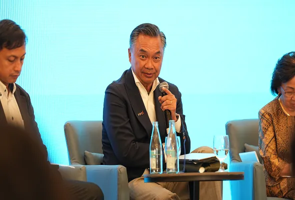Dino Patti Djalal, founder of the Foreign Policy Community of Indonesia (FPCI), during a town hall session at ASEAN for the People’s Week in Cebu, held alongside the 48th ASEAN Summit.