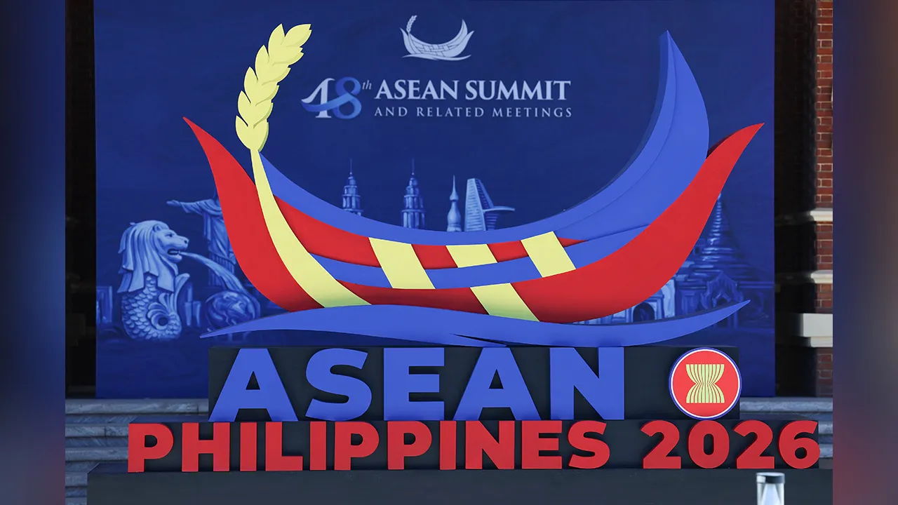 CEBU (Philippines), May 6 - - The Philippines assumes the ASEAN Chairmanship from Malaysia on Jan 1, 2026, under the theme “Navigating Our Future, Together,” guiding ASEAN’s priorities through three pillars: Peace and Security Anchors, Prosperity Corridors and People Empowerment.  -- fotoBERNAMA (2026) COPYRIGHT RESERVED