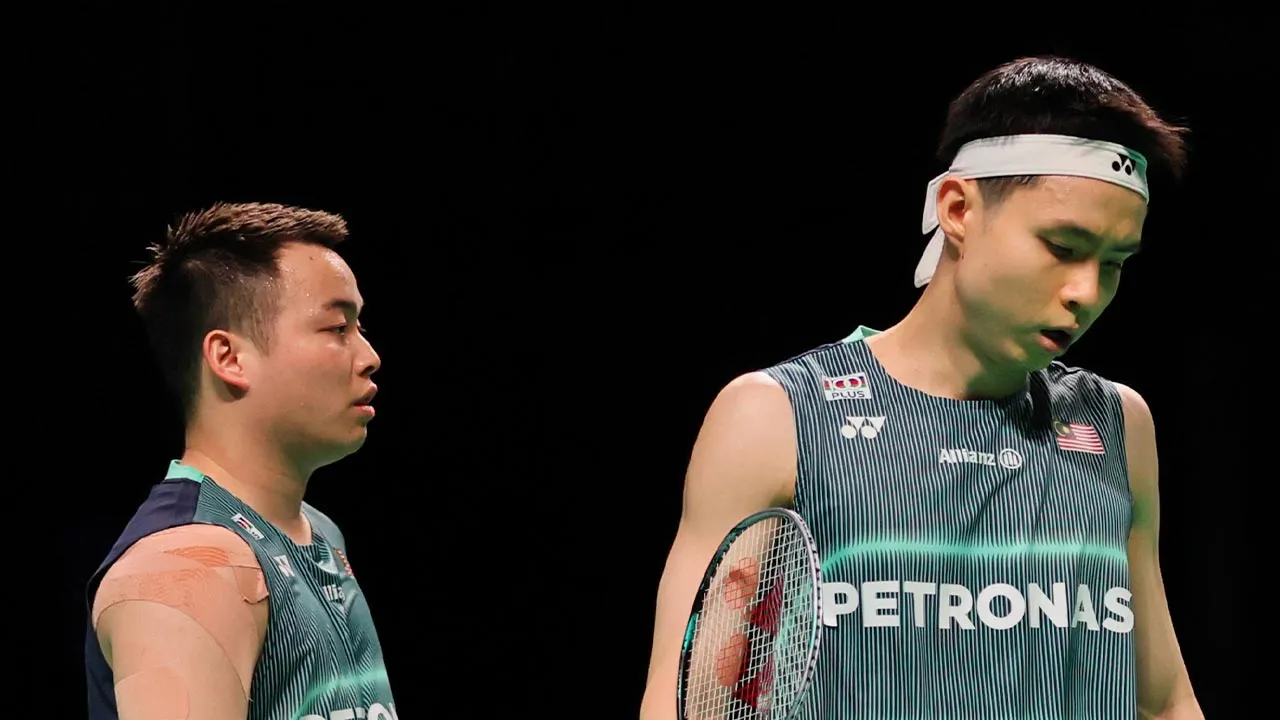 HORSENS (Denmark), May 1 -- Malaysia’s men’s doubles pair Aaron Chia and Soh Wooi Yik in action against China’s Liang Wei Keng and Wang Chang during their quarter-final at the BWF Thomas and Uber Cup Finals 2026 at Forum Horsens today.  The world number two duo put up a strong fight before losing 22-24, 14-21.  -- fotoBERNAMA (2026) COPYRIGHT RESERVED