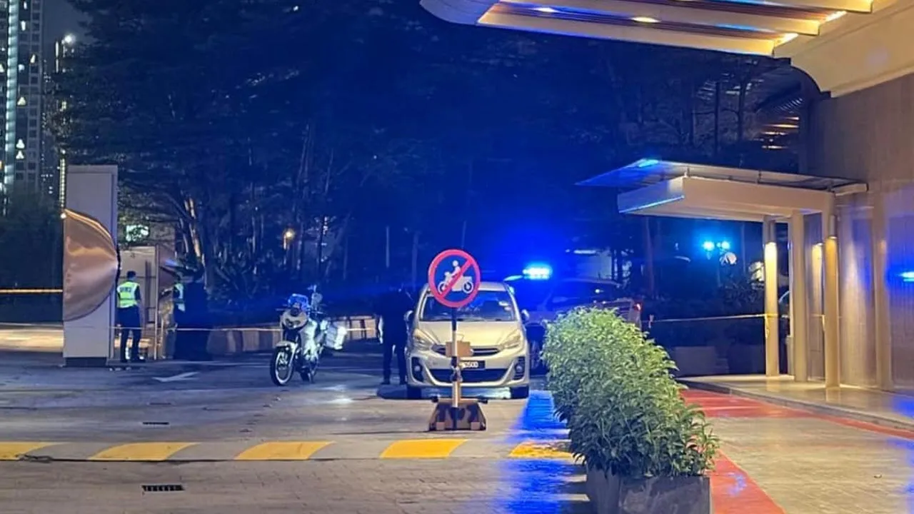 ANCAMAN BOM MIDVALLEY -- Kredit Pengguna Media Sosial