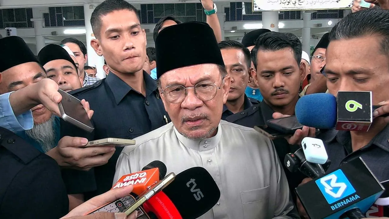 Anwar Ibrahim, Gaza , Lubnan