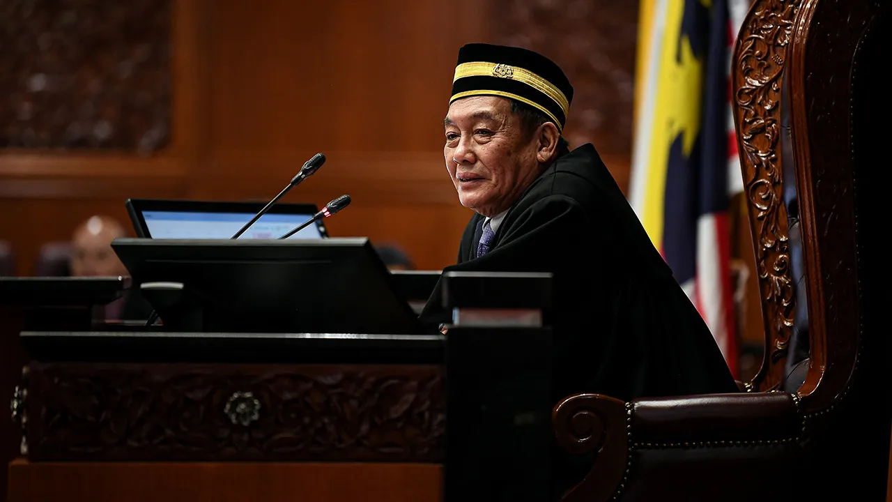 KUALA LUMPUR, 10 Mac -- Yang Dipertua Dewan Negara Datuk Awang Bemee Awang Ali Basah pada Mesyuarat Pertama, Penggal Kelima Parlimen ke-15 Dewan Negara di Bangunan Parlimen hari ini._BERNAMA