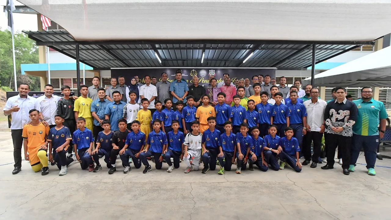FB Persatuan Bola Sepak Negeri Terengganu