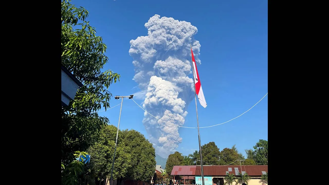 Smoke after the eruption of Mount Dukono in North Halmahera Regency, North Maluku, Indonesia, May 8, 2026, in this picture obtained from social media. Jhon Frengki Manipa/via REUTERS
