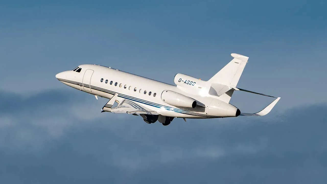 Falcon 900LX