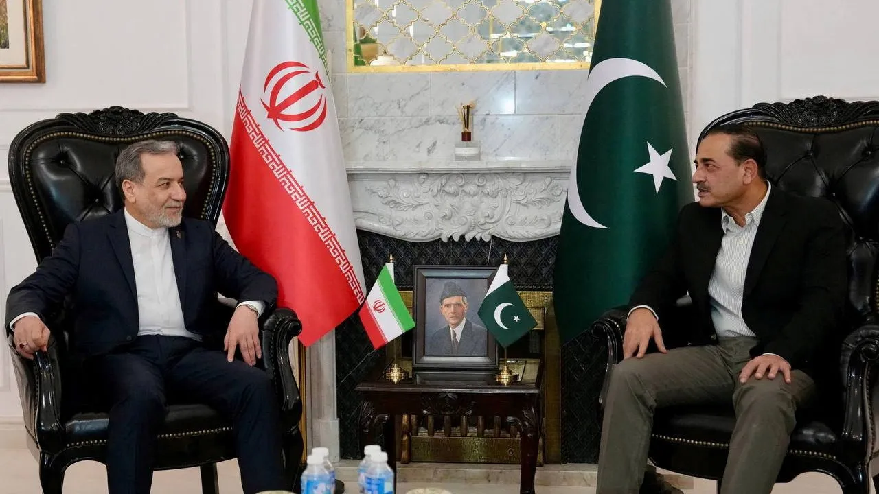 Iranian Foreign Minister Abbas Araqchi meets Pakistan’s Army Chief, Field Marshal Asim Munir, in location given as Islamabad, Pakistan, released April 25, 2026. Seyed Abbas Araghchi via Telegram/Handout via REUTERS 
