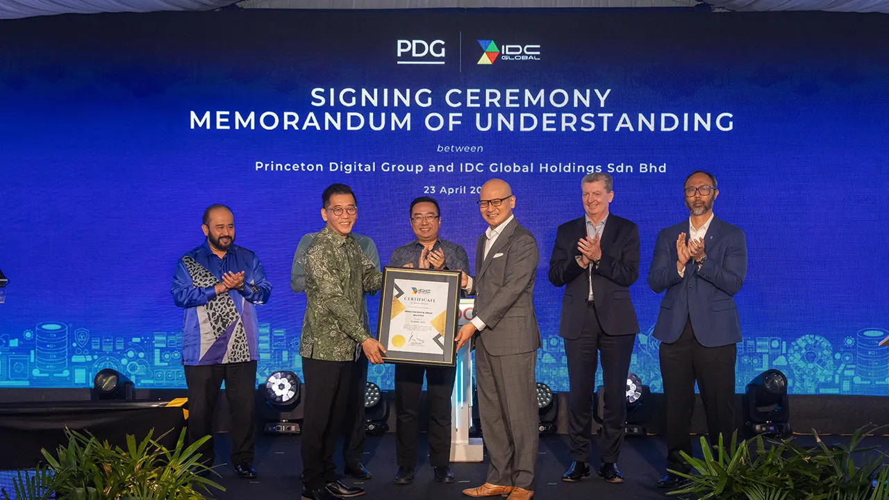 IDC Global Holdings Sdn Bhd di kampus Sedenak, Johor_IDC
