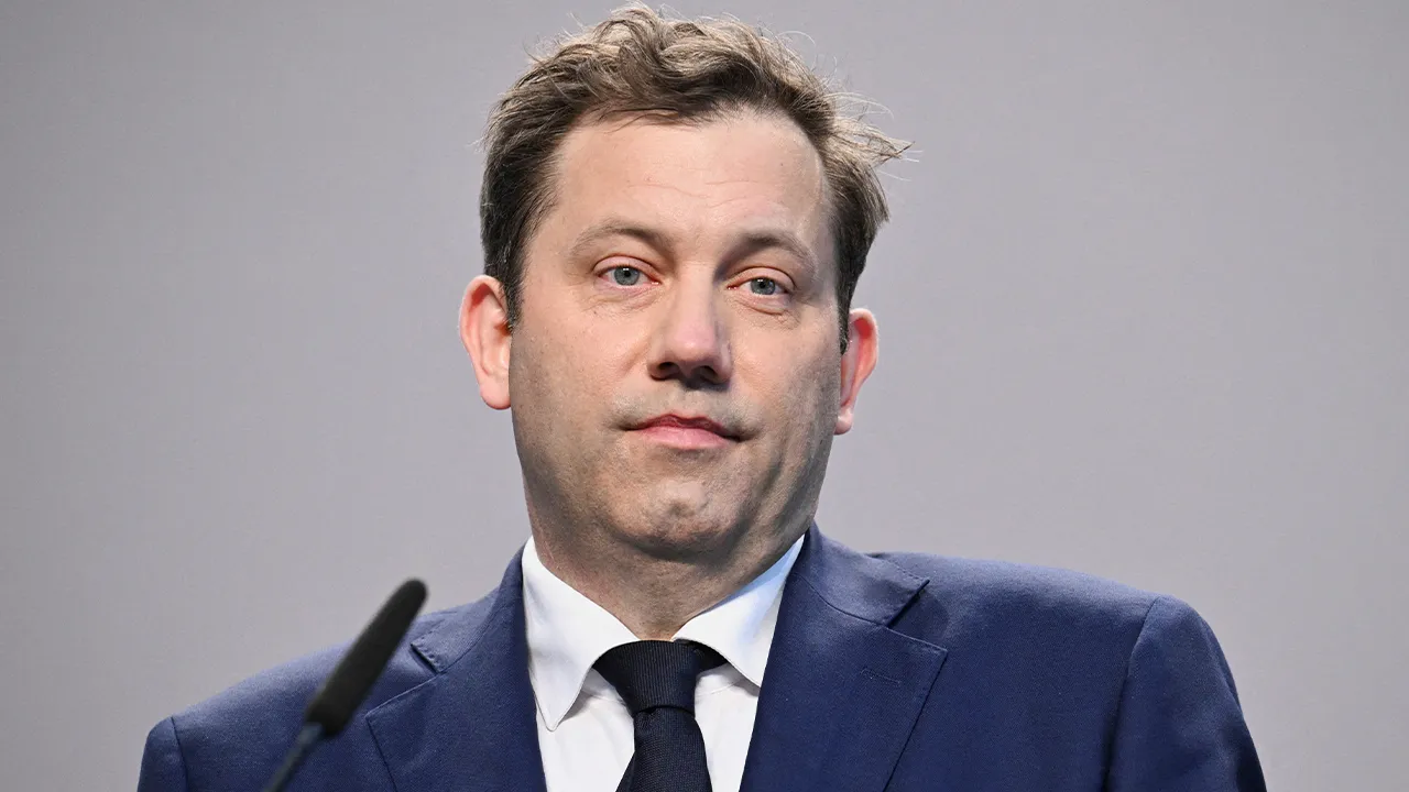 [1/4]Co-leader of the Social Democratic party (SPD) Lars Klingbeil looks on during a press conference with Germany's chancellor-in-waiting and leader of the Christian Democratic Union party (CDU) Friedrich Merz, Christian Social Union (CSU) leader and Bavarian Premier Markus Soeder, after reaching an... Purchase Licensing Rights