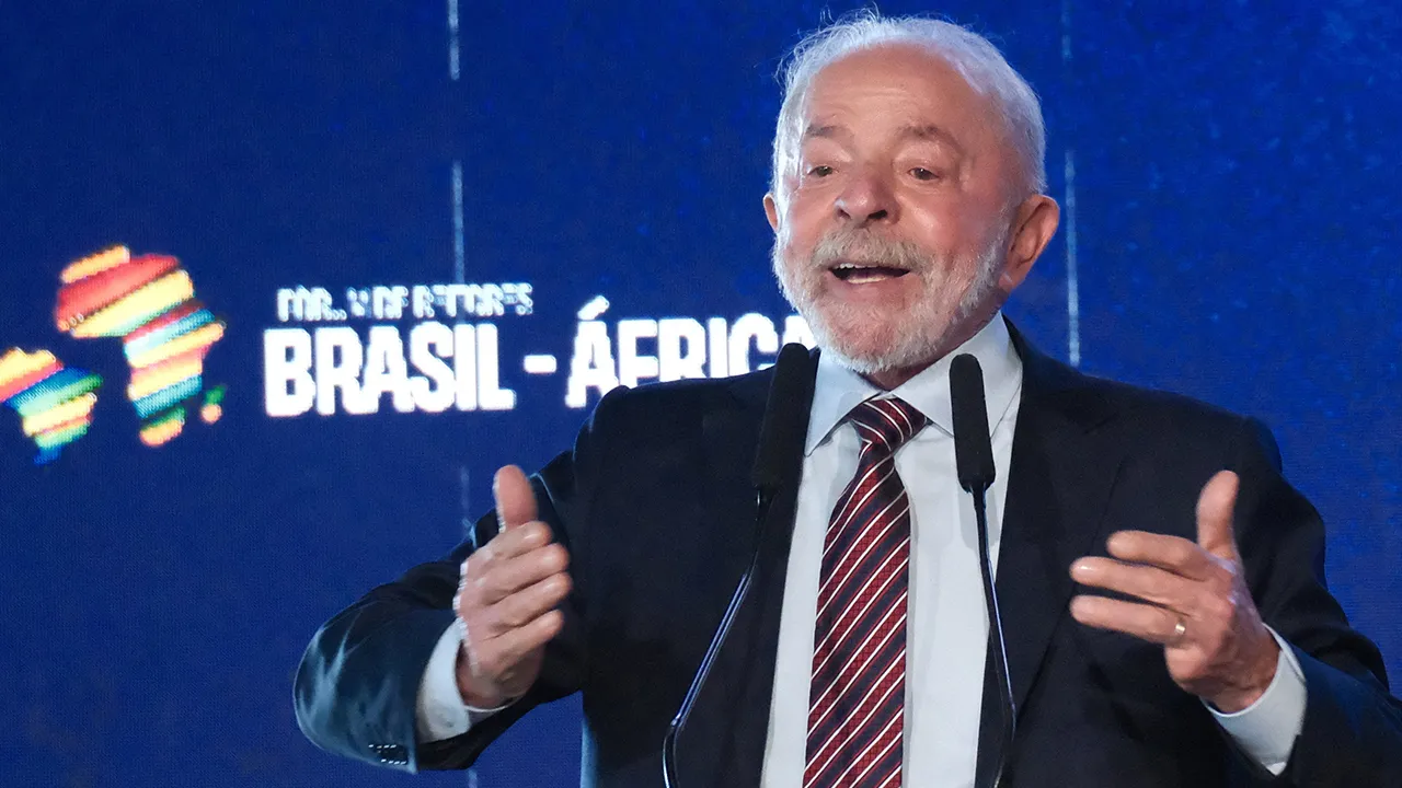 Brazil's President Luiz Inacio Lula da Silva attends the opening of the 1st Brazil-Africa Rectors Forum, aimed at strengthening cooperation between Brazil and African countries in higher education, in Brasilia, Brazil May 25, 2026. REUTERS/Diego Herculano