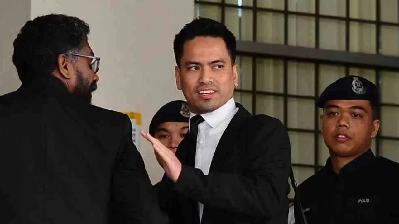 SHAH ALAM - Peguam berpandangan tidak semestinya wujud layanan dua darjat sepertimana didakwa segelintir pihak dalam kes rempuh pelajar Tingkatan Satu di Kota Bharu, Kelantan dan direman berserta kejadian langgar penghantar makanan di Petaling Jaya, Selangor tetapi dibebaskan dengan jaminan polis atas faktor kesihatan.
