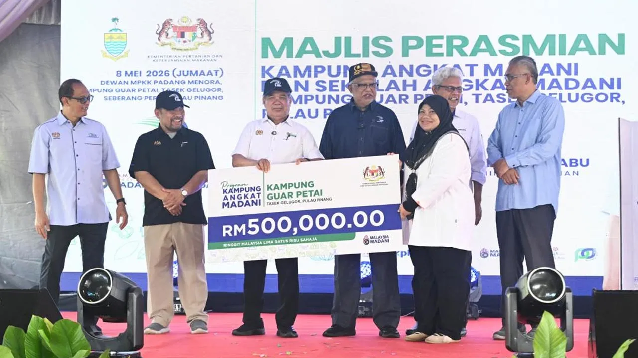 Menteri Pertanian dan Keterjaminan Makanan, Datuk Seri Mohamad Sabu ... kredit AWANI