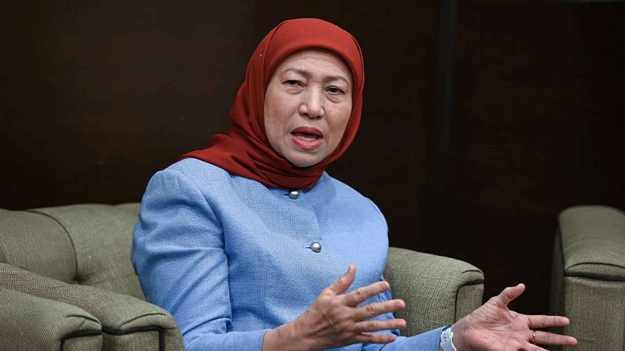 KUALA LUMPUR, 23 Mei -- Menteri Pembangunan Wanita, Keluarga dan Masyarakat Datuk Seri Nancy Shukri ketika sidang media selepas Perasmian Persidangan Rotary 2026 (DisCon26) di bawah tema penyatuan “Bersatu Demi Kebaikan” di Pusat Persidangan dan Acara Connexion, hari ini.  --fotoBERNAMA (2026) HAK CIPTA TERPELIHARA