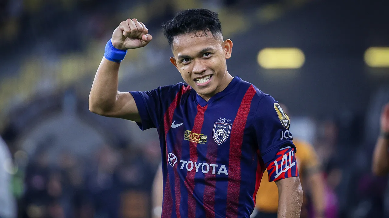 KUALA LUMPUR, 23 Mei -- Pemain JDT Arif Aiman Mohd Hanapi meraikan jaringan gol pada perlawanan akhir Piala Malaysia 2025/26 di antara JDT menentang Kuching City FC di Stadium Nasional Bukit Jalil hari ini.  JDT muncul juara setelah menewaskan Kuching City FC dengan keputusan 2-0.  --fotoBERNAMA (2026) HAK CIPTA TERPELIHARA