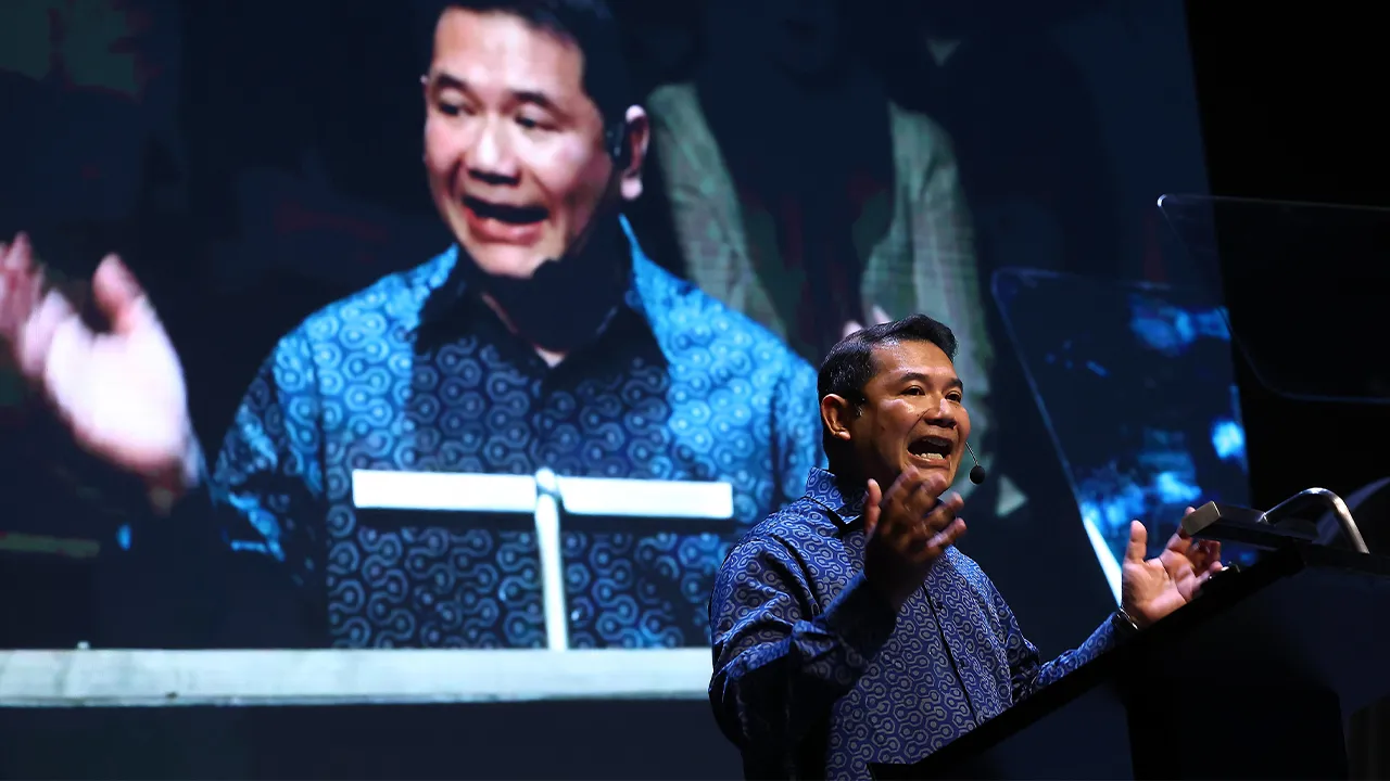 KUALA LUMPUR, 17 Mei -- Bekas Menteri Ekonomi Datuk Seri Rafizi Ramli berucap pada Perhimpunan Hala Tuju Politik di PJ Perfoming Art Center hari ini.  --fotoBERNAMA (2026) HAK CIPTA TERPELIHARA