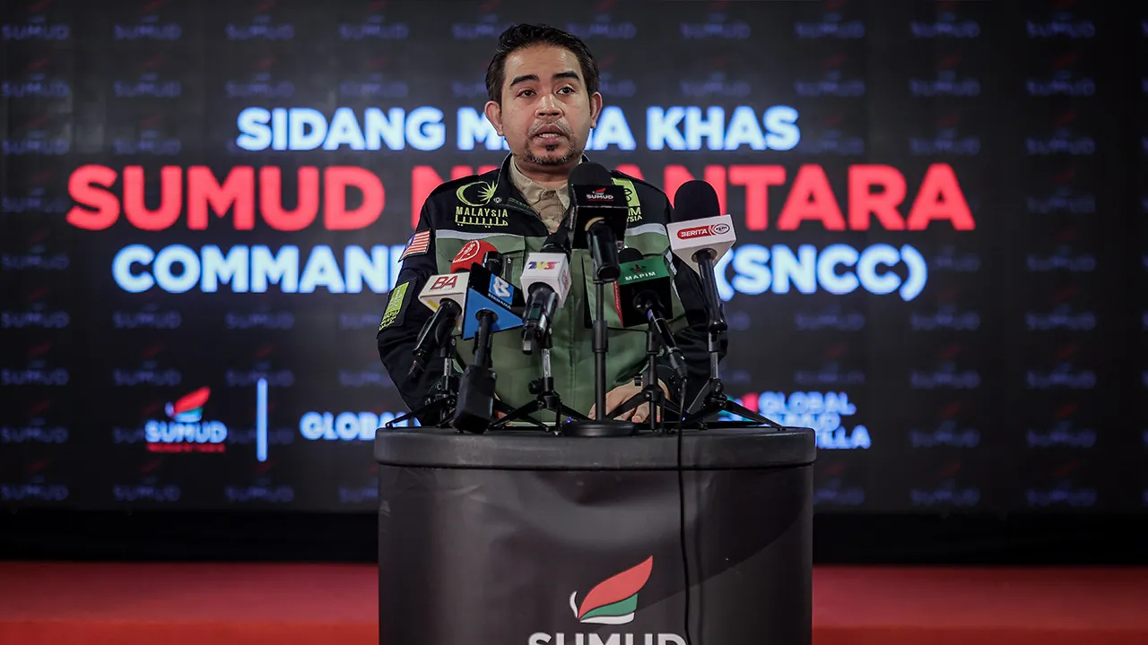 KUALA LUMPUR, 30 April -- Ketua Pengarah Sumud Nusantara Command Center (SNCC) Datuk Dr Sani Araby Abdul Alim Araby ketika sidang media khas mengenai perkembangan terkini Misi Global Sumud Flotilla 2026 di SNCC hari ini.  SNCC mengesahkan enam daripada 22 kapal yang dipintas dan diceroboh tentera rejim Israel di perairan antarabangsa ketika menuju ke Gaza, melibatkan 10 rakyat Malaysia.  -- fotoBERNAMA (2026) HAK CIPTA TERPELIHARA