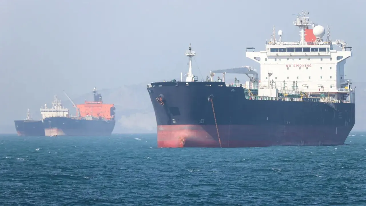 Vessels in the Strait of Hormuz near Bandar Abbas, Iran, May 4, 2026./ Reuters