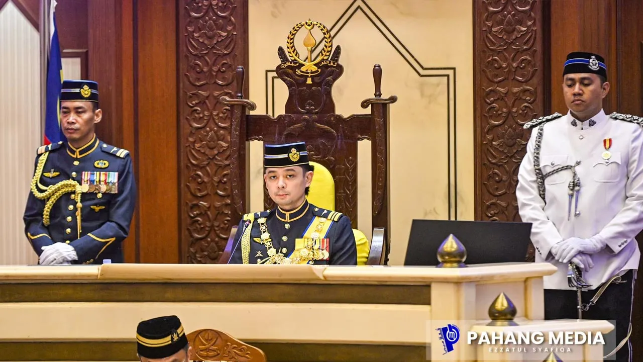 Tengku Mahkota Pahang Tengku Hassanal Ibrahim Alam Shah Ibni Al-Sultan Abdullah Ri’ayatuddin Al-Mustafa Billah Shah -- FB Pahang Media