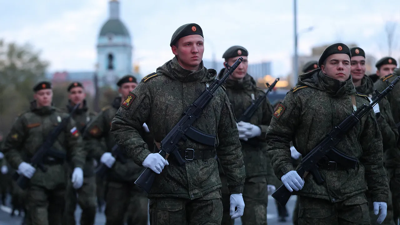 Russian service members walk before a rehearsal for the Victory Day military parade, marking the anniversary of victory over Nazi Germany in World War Two, in central Moscow, Russia, April 29, 2026. REUTERS/Ramil Sitdikov