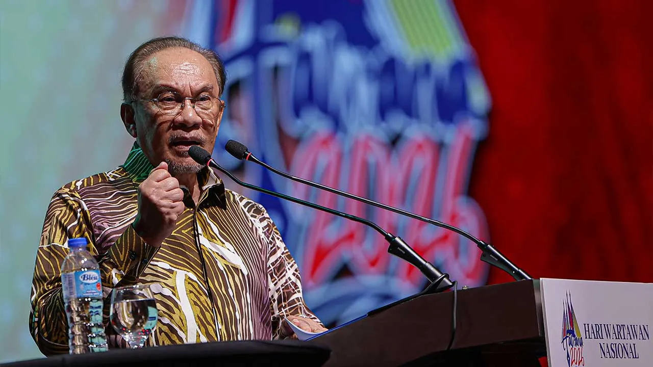 BUTTERWORTH, 20 Jun -- Perdana Menteri Datuk Seri Anwar Ibrahim berucap pada Majlis Kemuncak Hari Wartawan Nasional (HAWANA) 2026 di Pusat Konvensyen PICCA @ Arena Butterworth hari ini.  --fotoBERNAMA (2026) HAK CIPTA TERPELIHARA