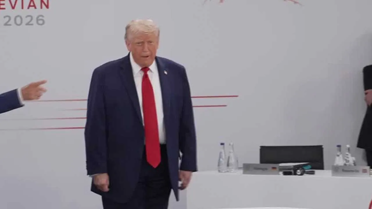 MOMENT: 'I'm the boss', Trump jokes as he sits at G7 table