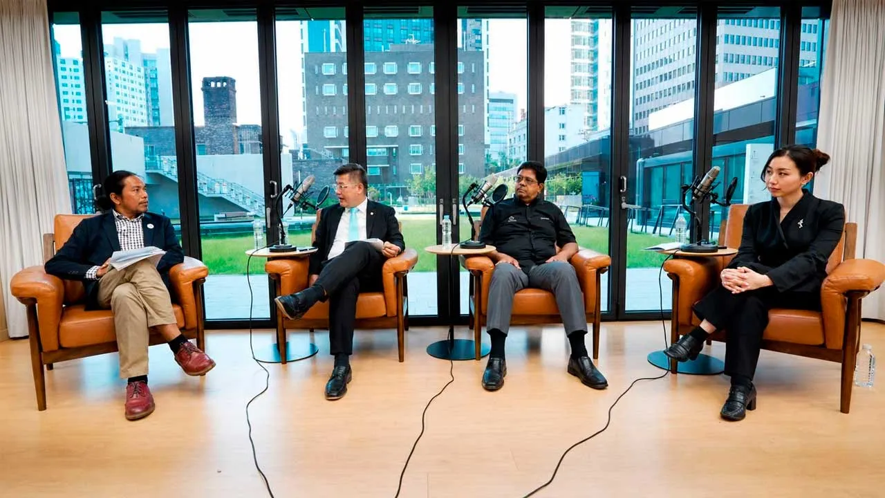 [TB]_PANEL TIGER SHOW_The Tiger Show Podcast