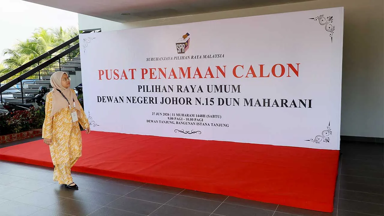 MUAR, 26 Jun -- Pusat penamaan calon bagi Dewan Undangan Negeri (DUN) Maharani sempena Pilihan Raya Negeri (PRN) Johor Ke-16 di Dewan Tanjung, Bangunan Istana Tanjung, hari ini.   -- fotoBERNAMA (2026) HAK CIPTA TERPELIHARA