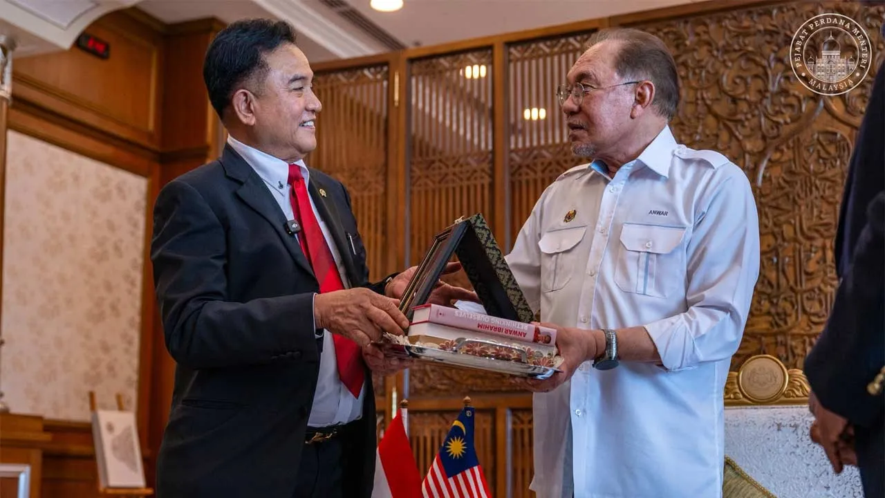 Anwar Ibrahim﻿