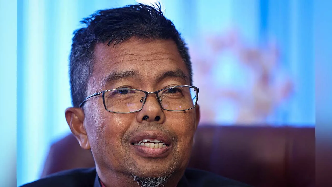 BUKIT MERTAJAM, 28 Feb -- Datuk Bandar MBSP Datuk Baderul Amin Abdul Hamid ketika ditemubual Bernama di Menara MBSP baru-baru ini.  MBSP memperhebat langkah 'membanteras' pembaziran makanan sepanjang Ramadan tahun ini dengan pendekatan lebih sistematik di kesemua 54 bazar Ramadan dalam kawasan pentadbirannya.  -- fotoBERNAMA (2026) HAK CIPTA TERPELIHARA