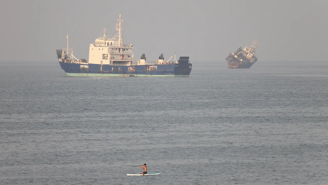 Vessels in the Strait of Hormuz near the beach of Bandar Abbas, Iran, June 21, 2026. Amirhosein Khorgooi/ISNA/via WANA (West Asia News Agency)via REUTERS ATTENTION EDITORS - THIS PICTURE WAS PROVIDED BY A THIRD PARTY. ISRAEL OUT. NO COMMERCIAL OR EDITORIAL SALES IN ISRAEL. NO ACCESS FOR ISRAELI MEDIA. NO USE BBC PERSIAN. NO USE VOA PERSIAN. NO USE MANOTO. NO USE IRAN INTERNATIONAL. NO USE RADIO FARDA. DIGITAL: NO USE BBC PERSIAN. NO USE VOA PERSIAN. NO USE MANOTO. NO USE IRAN INTERNATIONAL. NO USE RADIO FAR