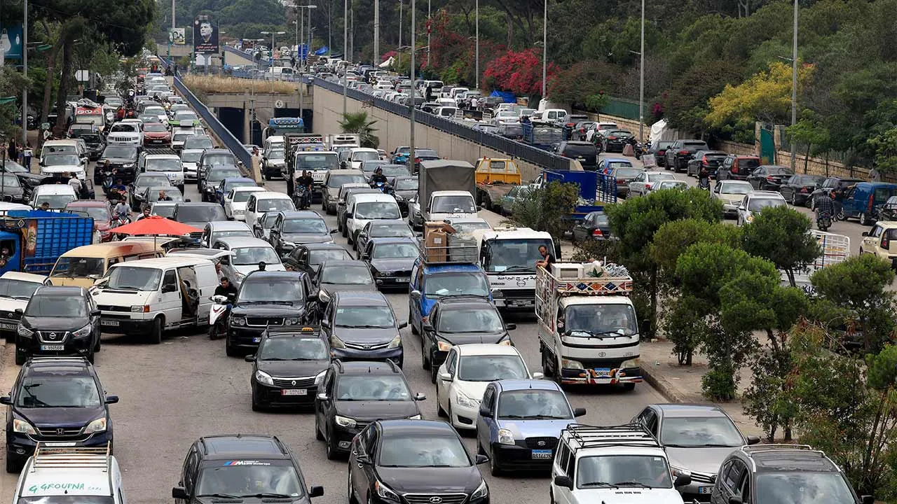 Traffic on a road as people make their way while fleeing the southern suburbs of Beirut, after Israeli Prime Minister Benjamin Netanyahu ordered the military to attack targets in the suburbs, Lebanon, June 1, 2026. REUTERS/Mohamed Azakir TPX IMAGES OF THE DAY