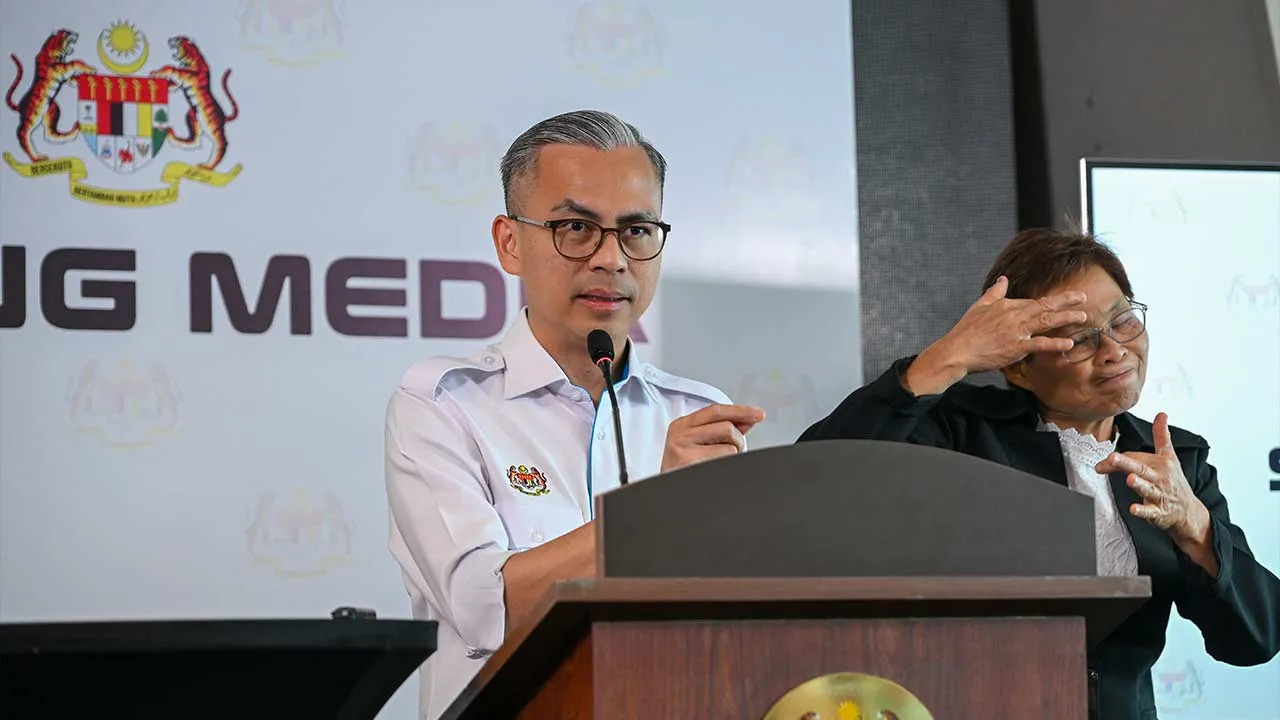 Fahmi Fadzil Sidang Media
