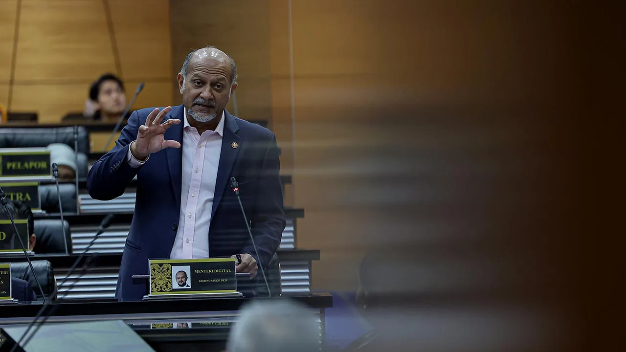 KUALA LUMPUR, 24 Jun -- Menteri Digital Gobind Singh Deo berucap pada Sesi Kamar Khas Dewan Rakyat sempena Mesyuarat Kedua, Penggal Kelima, Parlimen Ke-15 di Bangunan Parlimen hari ini.  -- fotoBERNAMA (2026) HAK CIPTA TERPELIHARA