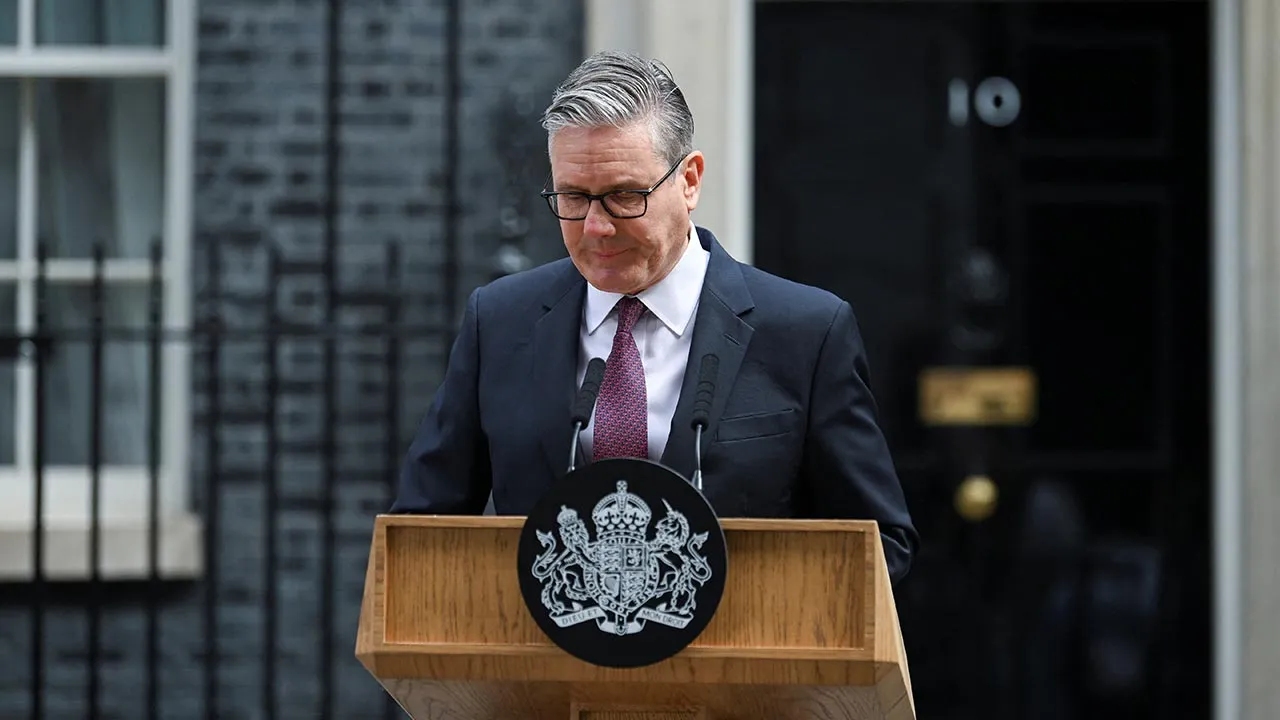British Prime Minister Keir Starmer reacts as he announces the timeline for his resignation, outside 10 Downing Street, in London, Britain, June 22, 2026. REUTERS/Jaimi Joy