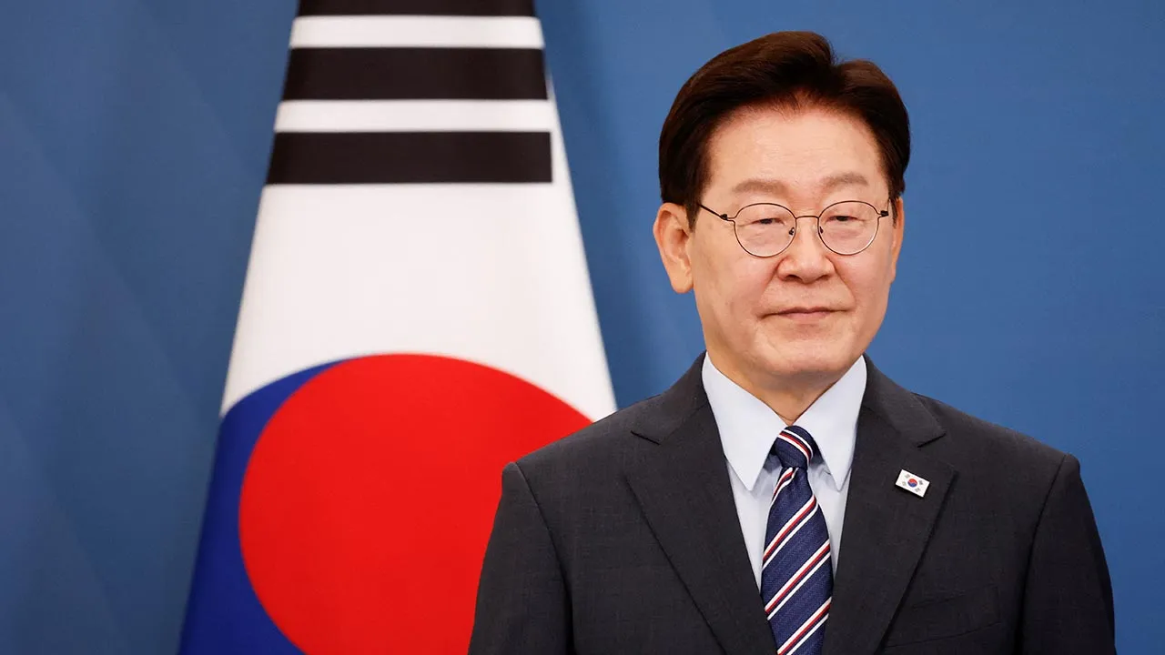 South Korean President Lee Jae Myung attends an agreement-signing event at Villa Doria Pamphili in Rome, Italy, June 12, 2026. REUTERS/Remo Casilli