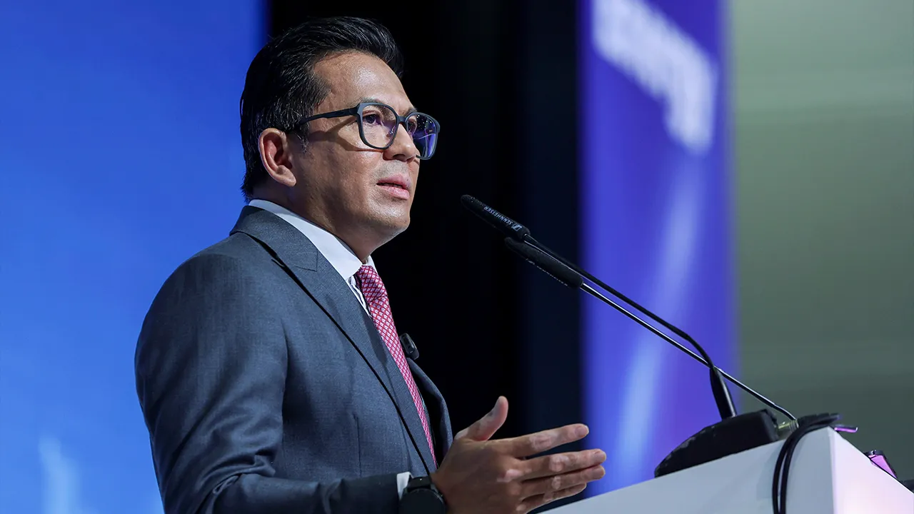 KUALA LUMPUR, June 3 -- Deputy Minister of Economy Datuk Mohd Shahar Abdullah delivers a special address during the Energy Transition Conference 2026 (ETCon26) at the Kuala Lumpur Convention Centre (KLCC) today._BERNAMA